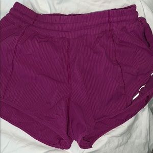 purple lululemon hotty hot shorts